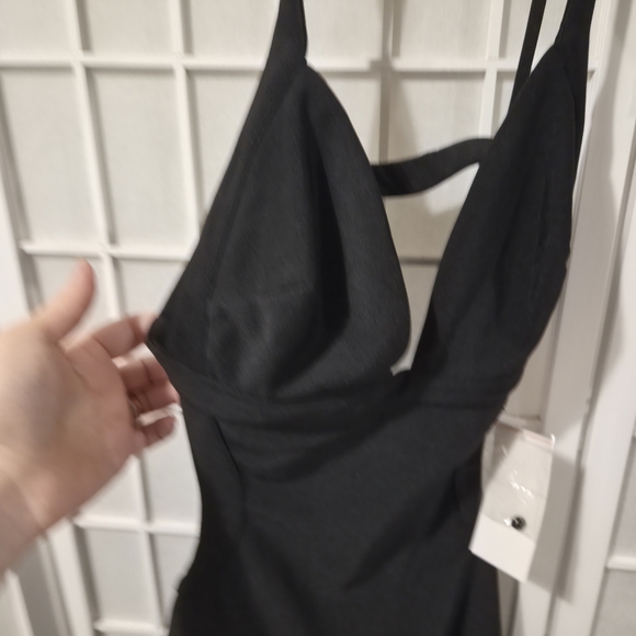 Tobi Black Halter Neck Dress NWT Sz S - Picture 4 of 11